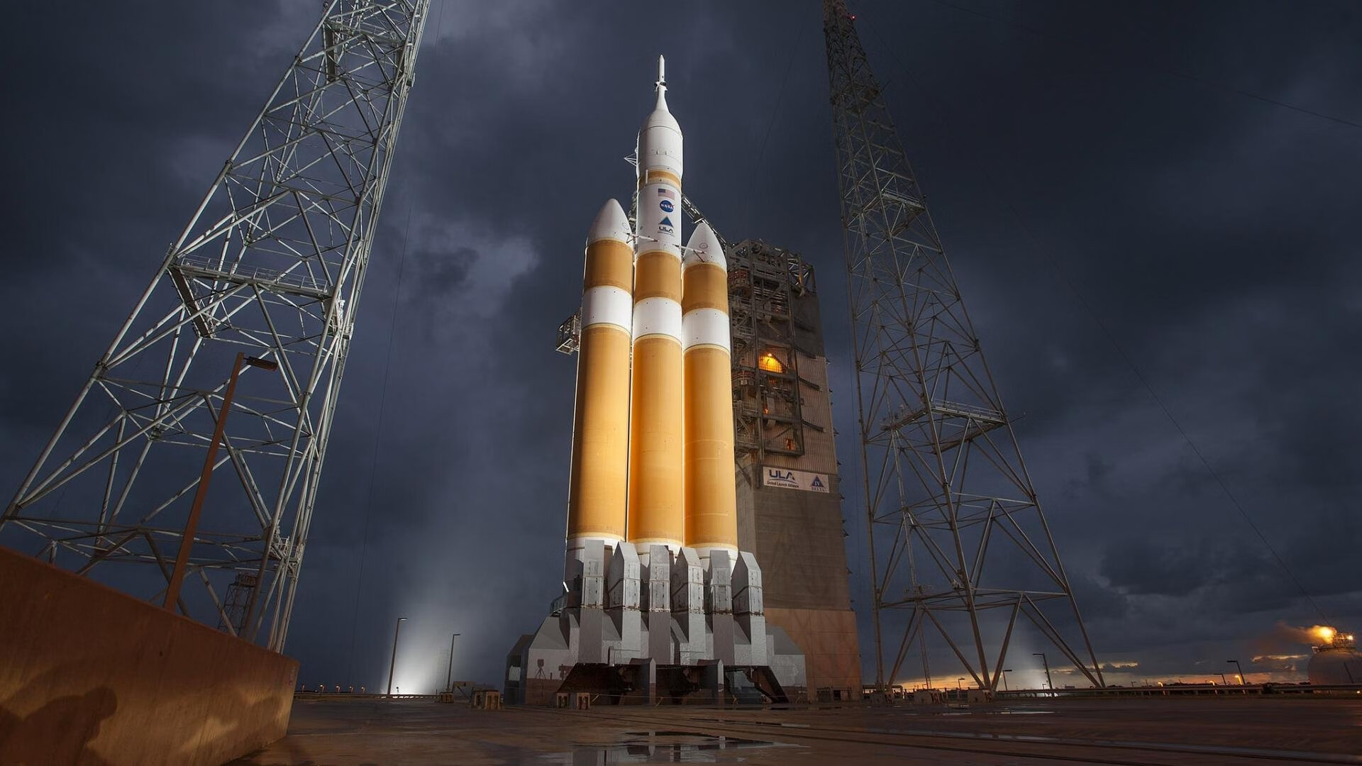 “危机现场:那一刻的生死救援”,危机时刻